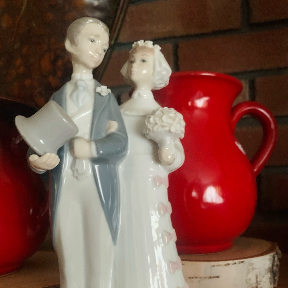 Vintage Lladro Wedding Couple - Mint Condition